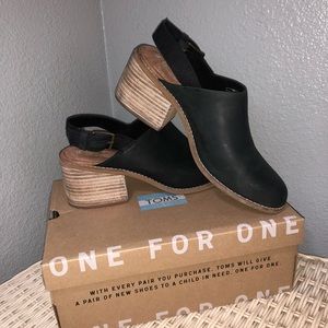 Toms Women’s Dress Shoes
